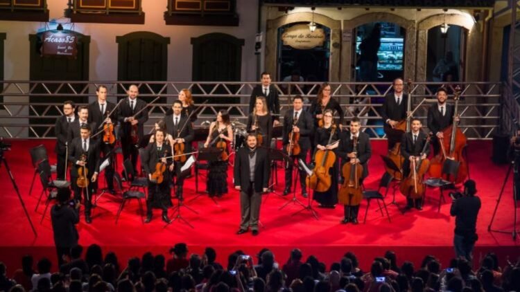 Orquestra Ouro Preto em concerto com músicas do A-Ha