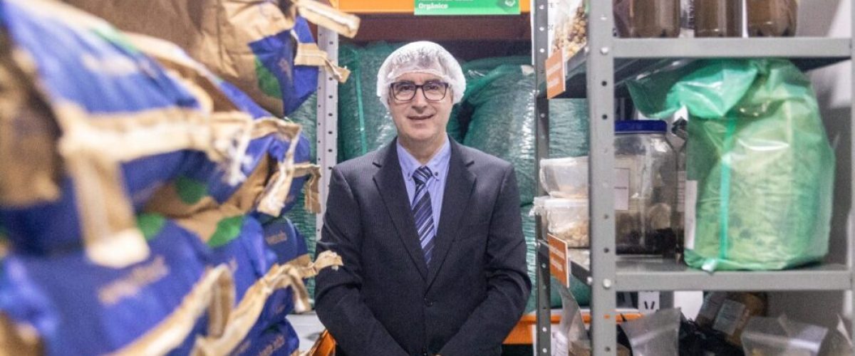 Jorge Neves, fabricante de chocolates amazônicos, é o Microindustrial do Ano.