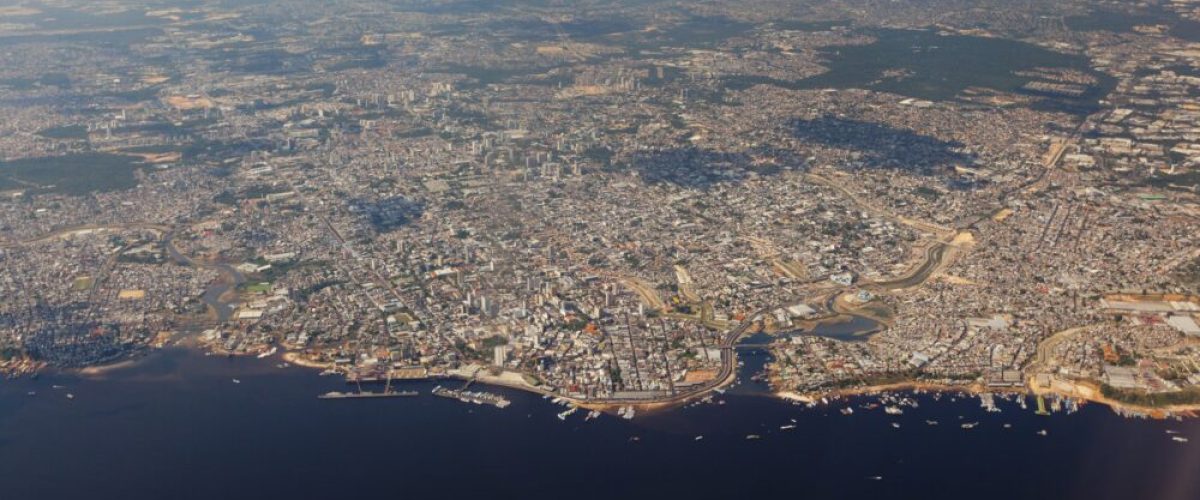 Porto e Cidade de Manaus