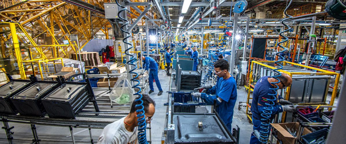 Fábrica da Whirlpool em Rio Claro / SP

4. R30 sem aplicação de WCM
World Class Manufcturing

Foto: Germano Lüders

20/01/2020